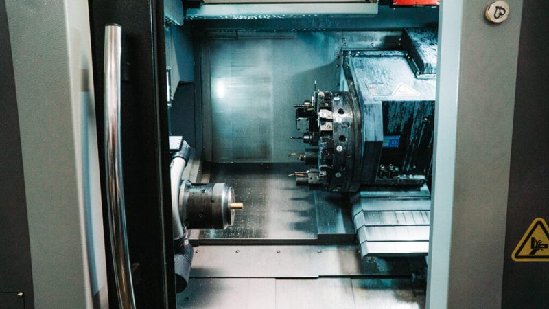 Fully automated CNC machining